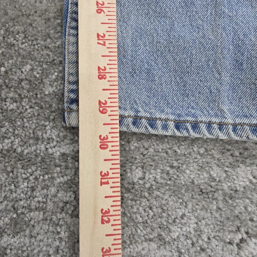 Vintage Levis 560 Jeans Mens 38x32‎ Light Blue Relaxed Fit Straight Leg USA 90s